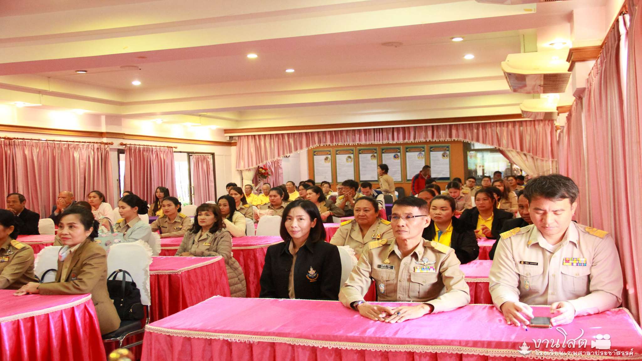 ต้อนรับ ผอ.สังวร ยมรัตน์ ผู้อำนวยการโรงเรียนเทพศาลาประชาสรรค์